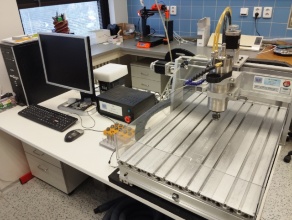 CNC_milling_machine_w640 CNC_milling_machine_w640